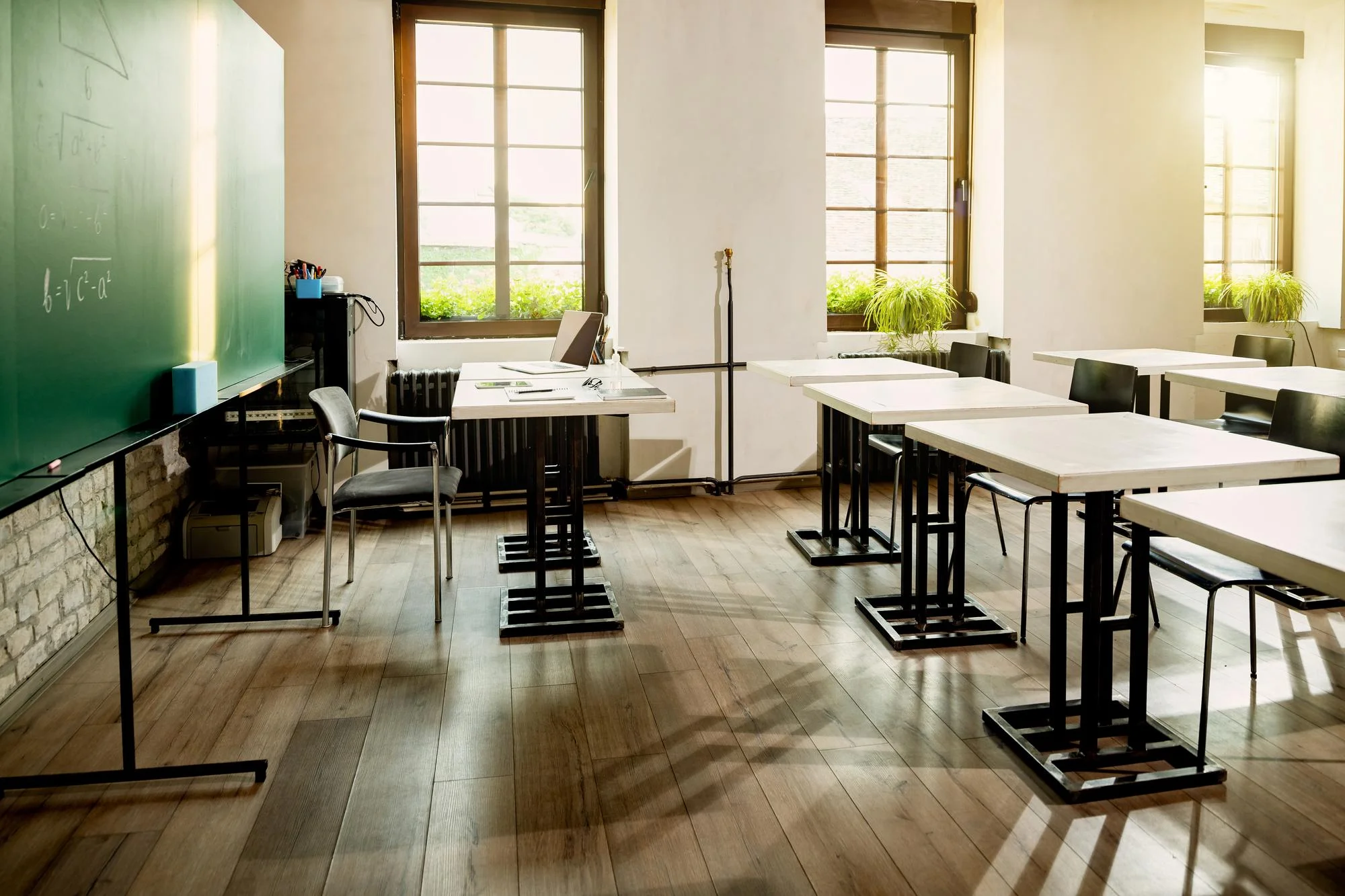 Учебные учреждения